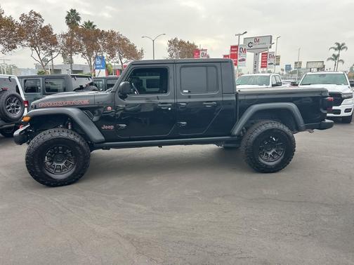 2022 Jeep Gladiator Mojave 4x4