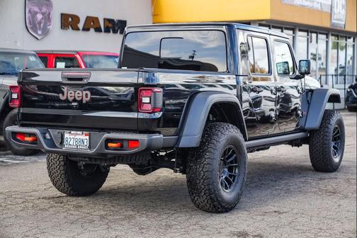 2022 Jeep Gladiator Mojave 4x4