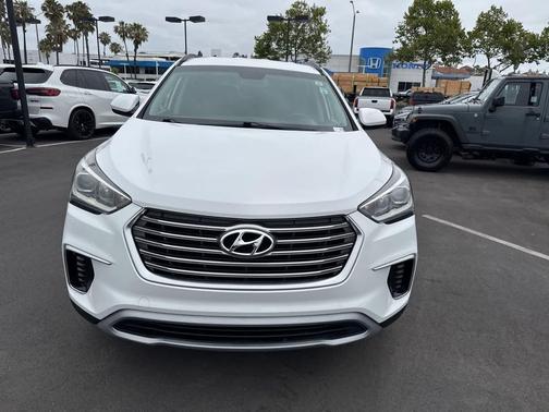 Monaco White 2018 Hyundai SANTA FE SE