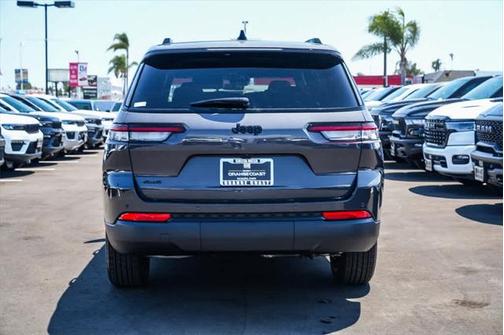 2025 Jeep Grand Cherokee L Altitude