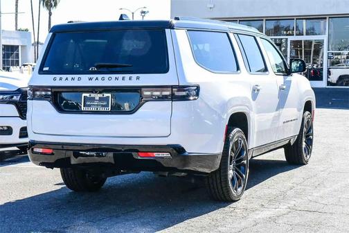 2024 Jeep Grand Wagoneer L Series II 4x4