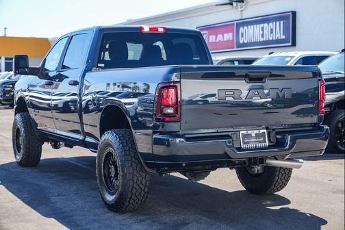 2025 RAM 2500 Big Horn Crew Cab 4x4 6'4' Box