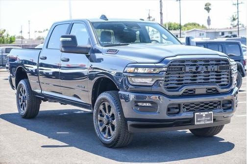 2025 RAM 2500 Big Horn Crew Cab 4x4 6'4' Box