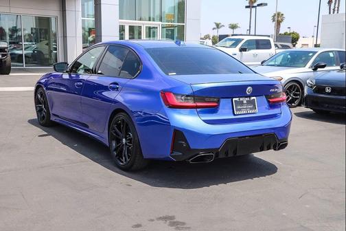 Portimao Blue Metallic 2023 BMW M340 M340i