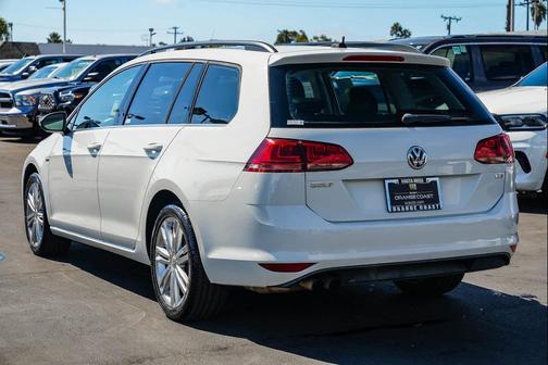 2016 Volkswagen Golf SportWagen TSI Limited Edition