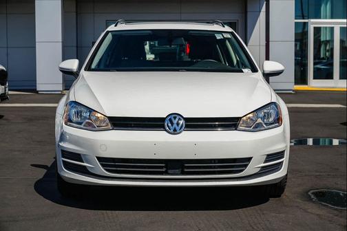 2016 Volkswagen Golf SportWagen TSI Limited Edition