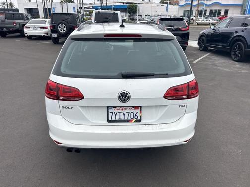 2016 Volkswagen Golf SportWagen TSI Limited Edition