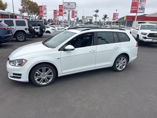 2016 Volkswagen Golf SportWagen TSI Limited Edition