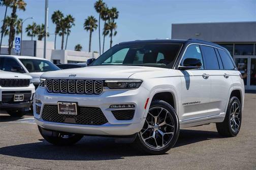 2025 Jeep Grand Cherokee Summit