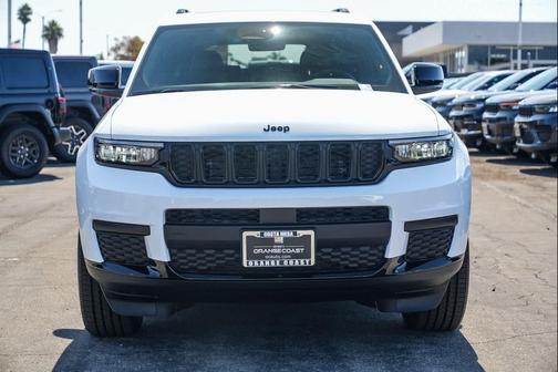 2025 Jeep Grand Cherokee L Altitude