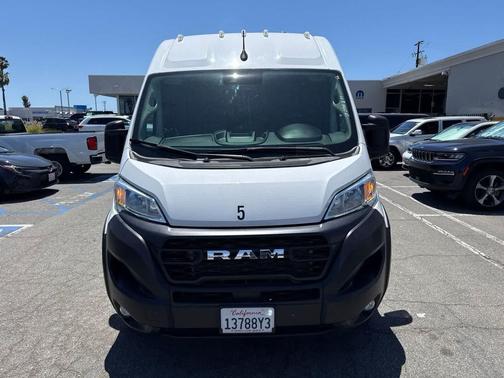 Bright White Clearcoat 2024 RAM ProMaster 2500 Tradesman