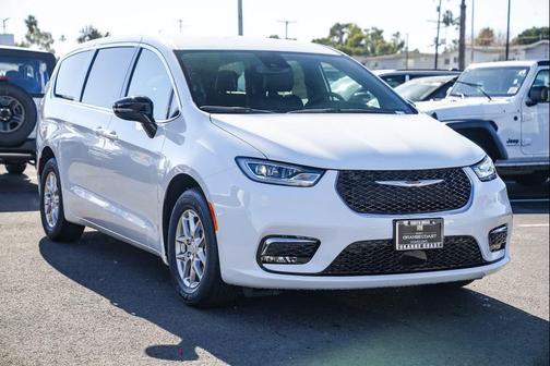 2026 Chrysler Pacifica L