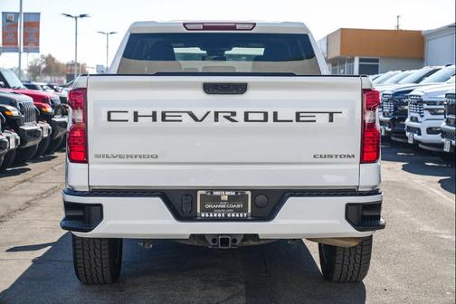 2022 Chevrolet Silverado 1500 Custom