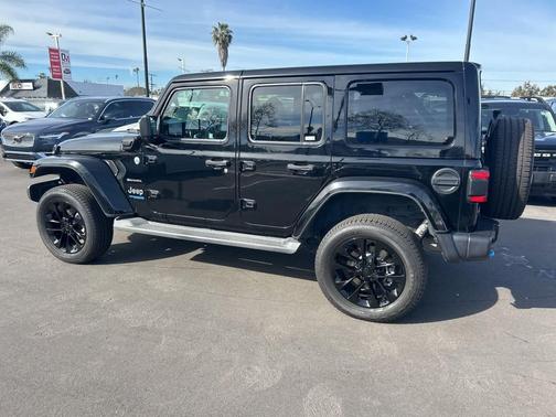 2022 Jeep Wrangler Unlimited 4xe Sahara