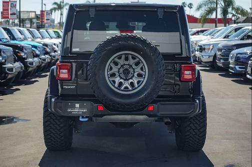 2022 Jeep Wrangler Unlimited 4xe Sahara