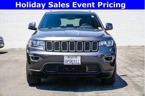 2020 Jeep Grand Cherokee Laredo