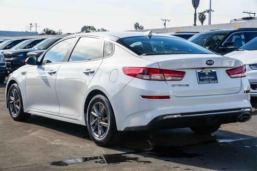 2020 Kia Optima LX