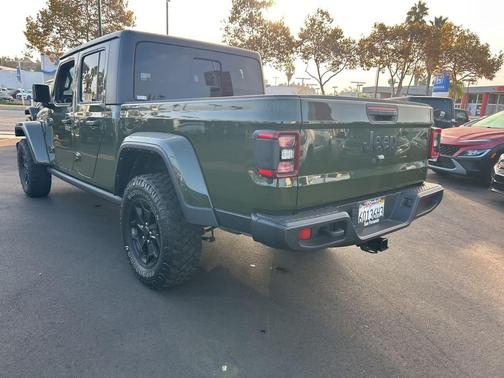 2021 Jeep Gladiator Willys 4x4