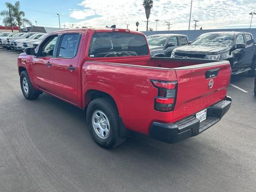 2023 Nissan Frontier S
