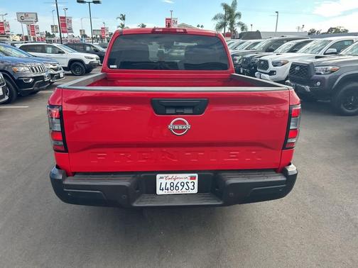 2023 Nissan Frontier S