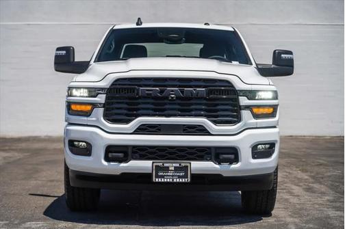 2025 RAM 2500 Big Horn Crew Cab 4x4 6'4' Box