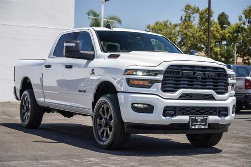 2025 RAM 2500 Big Horn Crew Cab 4x4 6'4' Box