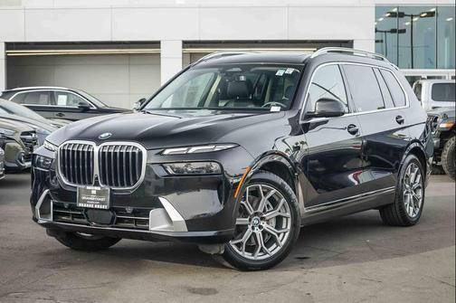 2023 BMW X7 xDrive40i