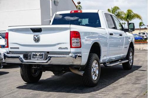 2024 RAM 2500 Big Horn Crew Cab 4x4 6'4' Box