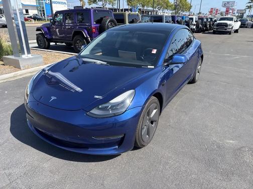 Deep Blue Metallic 2021 Tesla Model 3 Long Range