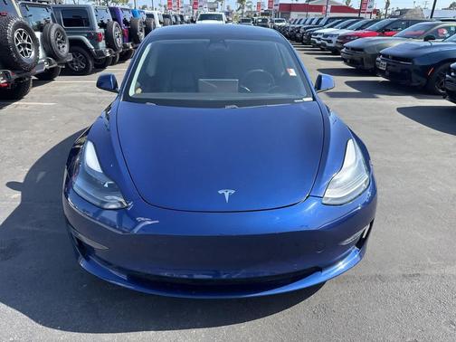 Deep Blue Metallic 2021 Tesla Model 3 Long Range