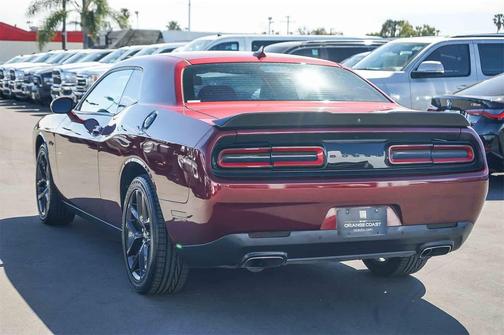 2020 Dodge Challenger SXT