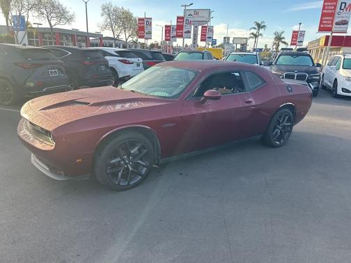 2020 Dodge Challenger SXT