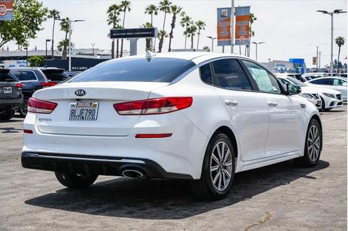 2019 Kia Optima LX