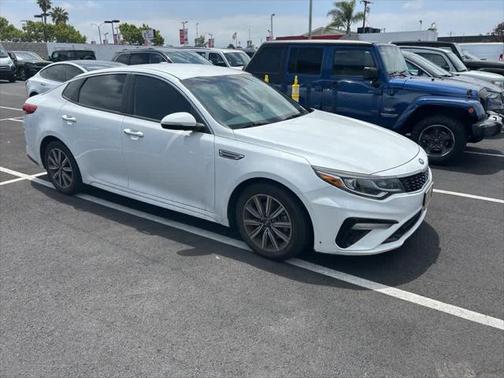 2019 Kia Optima LX