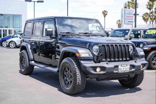 Black Clearcoat 2020 Jeep Wrangler Unlimited Freedom 4x4