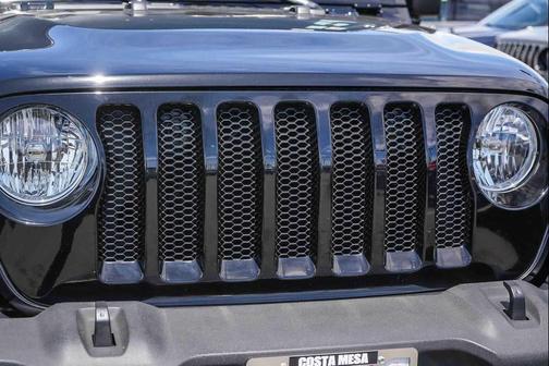 Black Clearcoat 2020 Jeep Wrangler Unlimited Freedom 4x4