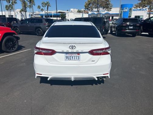 2019 Toyota Camry SE