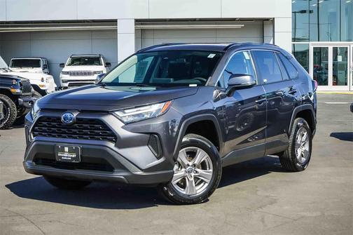 2022 Toyota RAV4 Hybrid XLE