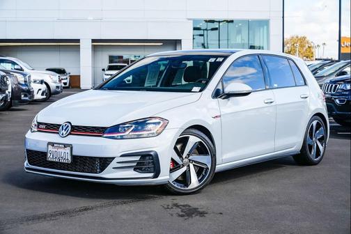 2020 Volkswagen Golf GTI 2.0T SE DSG