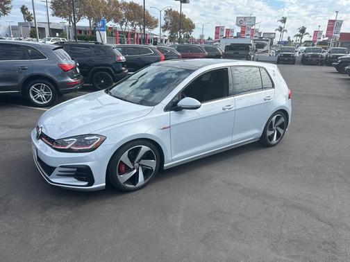 2020 Volkswagen Golf GTI 2.0T SE DSG