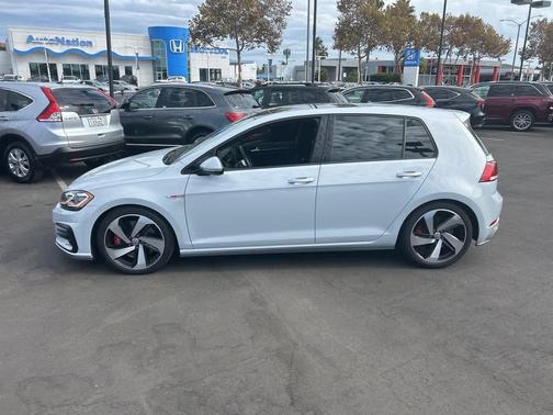 2020 Volkswagen Golf GTI 2.0T SE DSG
