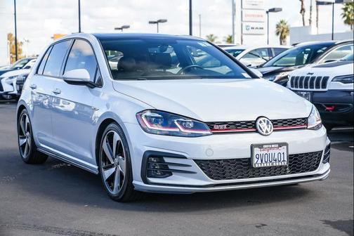 2020 Volkswagen Golf GTI 2.0T SE DSG