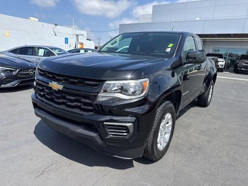 Black 2022 Chevrolet Colorado LT