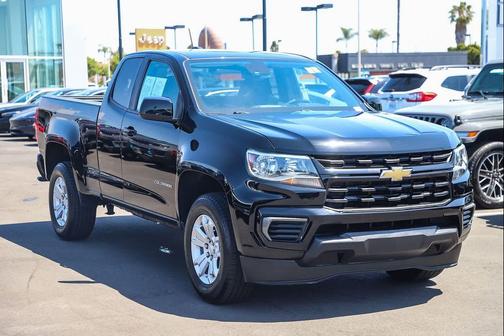 Black 2022 Chevrolet Colorado LT