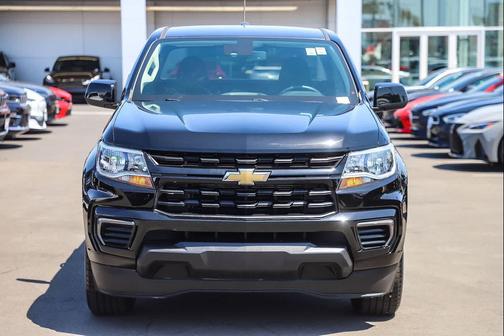 Black 2022 Chevrolet Colorado LT