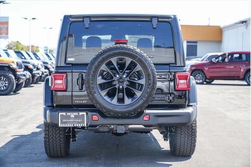 2025 Jeep Wrangler 4xe Base