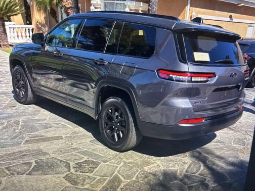2024 Jeep Grand Cherokee L Altitude