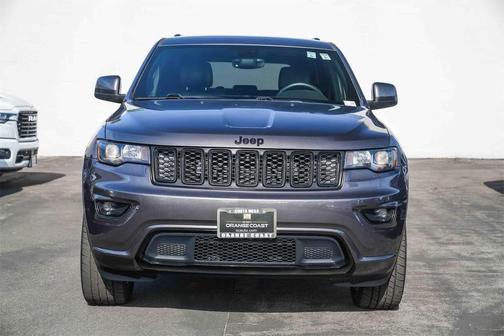 2017 Jeep Grand Cherokee Altitude