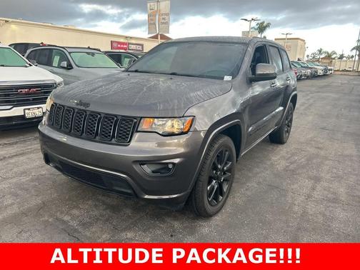 2017 Jeep Grand Cherokee Altitude