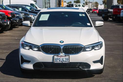 2020 BMW 330 330i